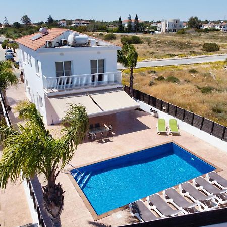 Nissi Villa Ourania Ayia Napa Exteriör bild