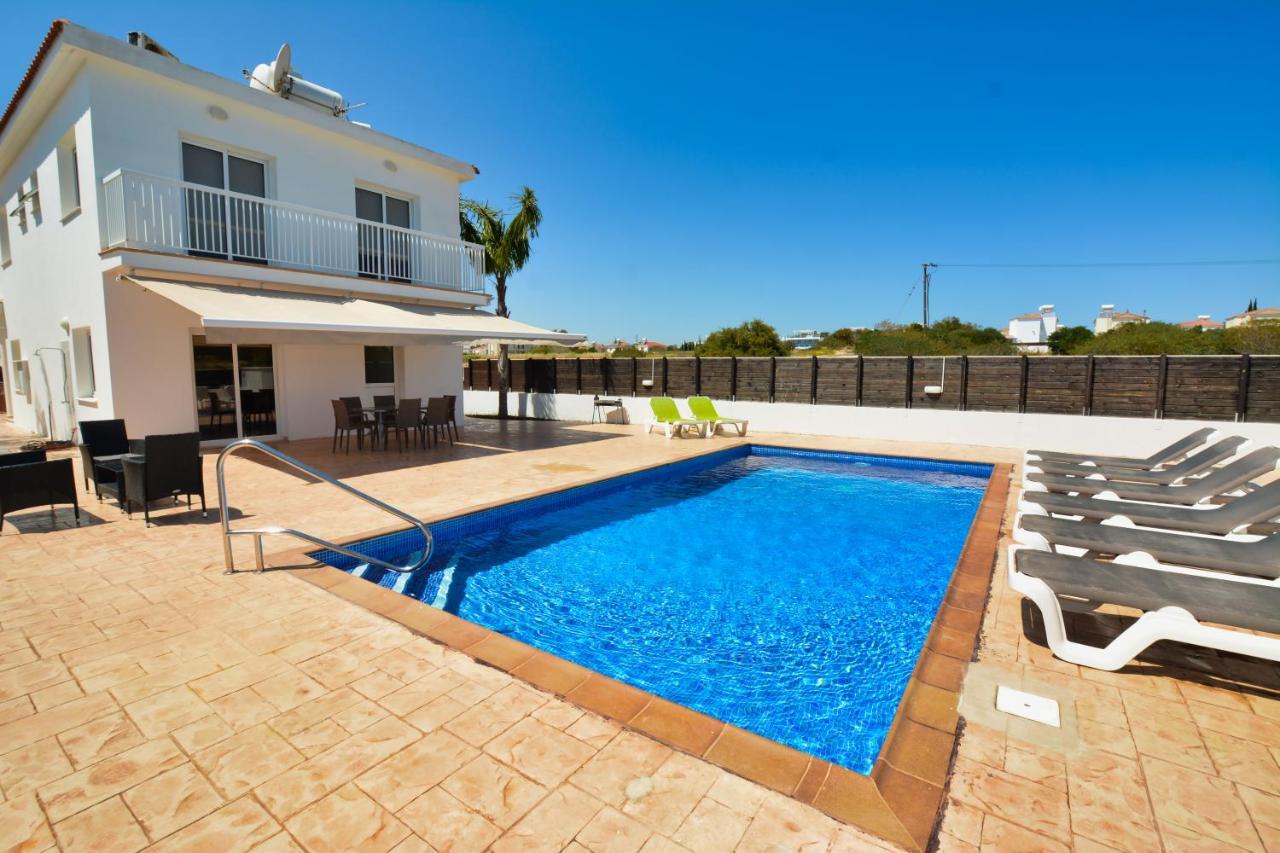 Nissi Villa Ourania Ayia Napa Exteriör bild