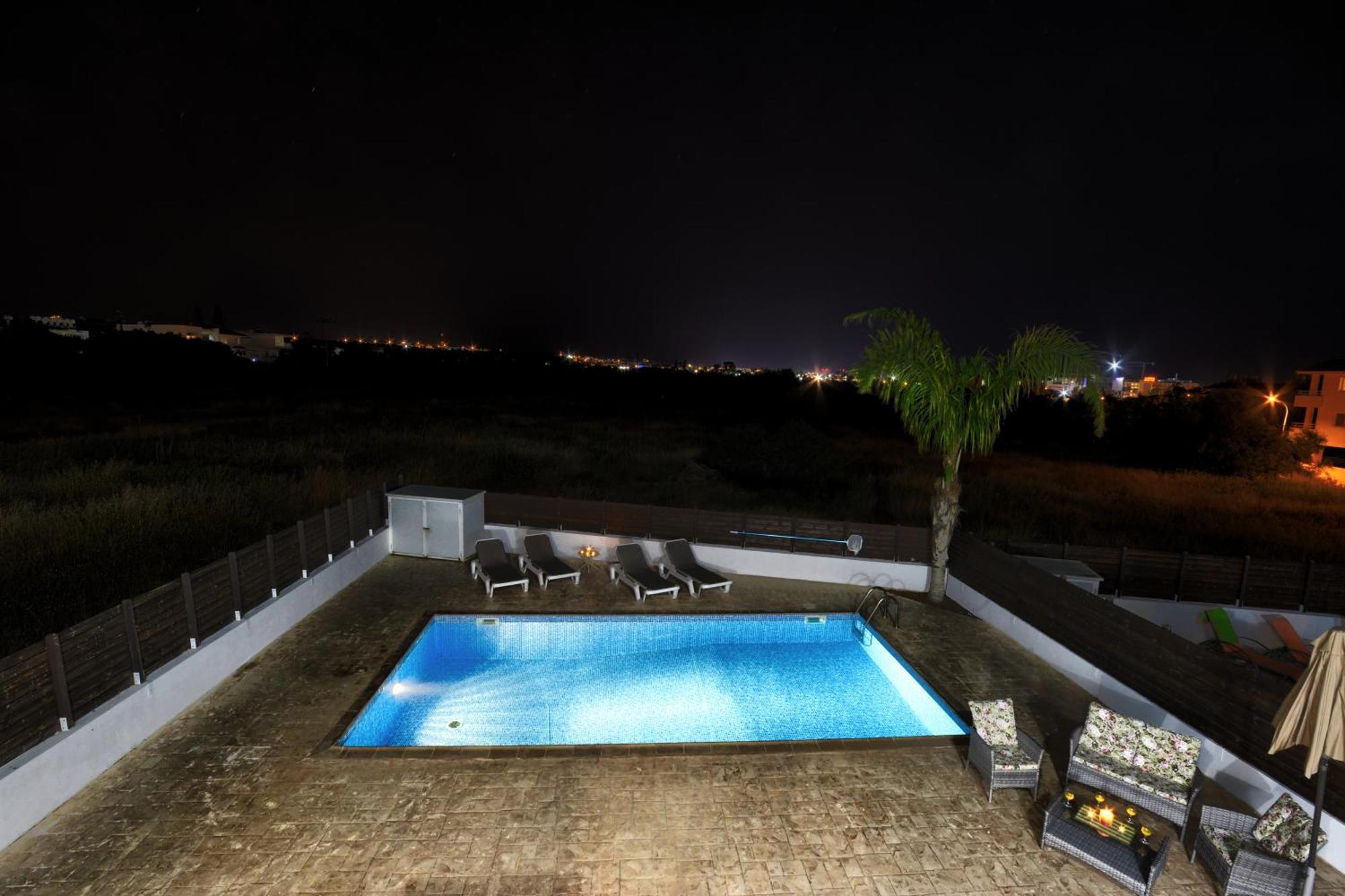 Nissi Villa Ourania Ayia Napa Exteriör bild